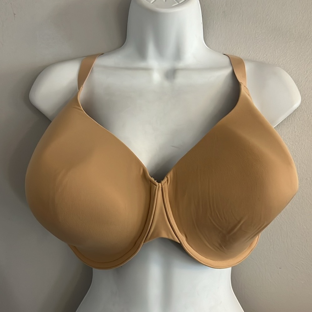 SKIMS lightly lined bra -color clay 38H NWT